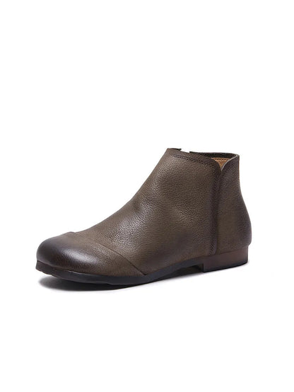 Elegantly Styled Boots for Everyday Wear