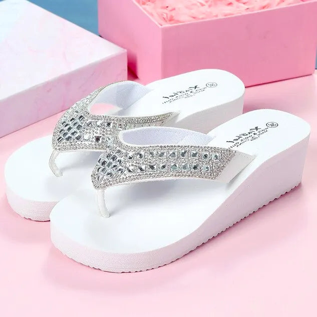 Subtly Elegant Slippers with a Refined Vintage Look