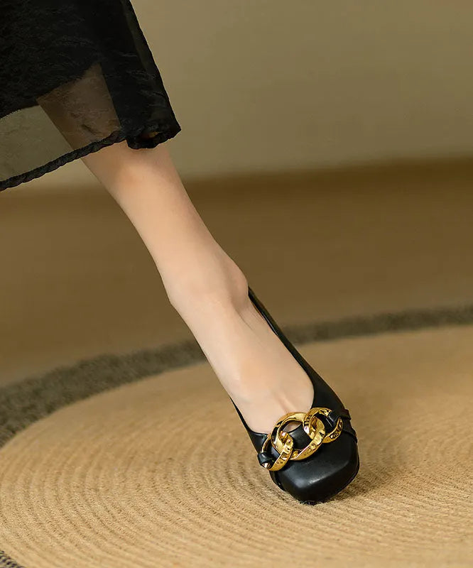 Beautifully Finished Heels in a Timeless Design
