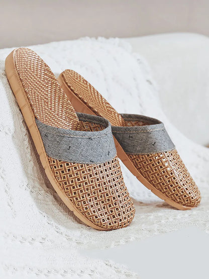 Effortlessly Elegant Slippers with a Timeless Design
