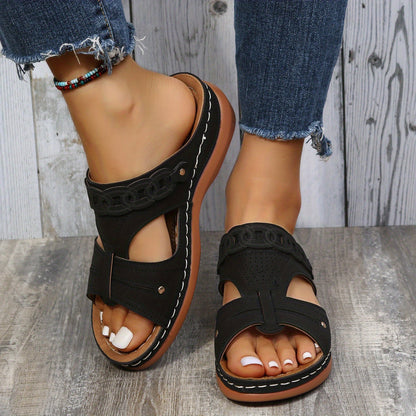 Subtly Elegant Slippers with a Refined Vintage Look