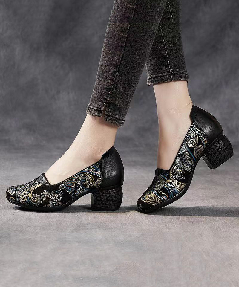 Beautifully Finished Heels in a Timeless Design