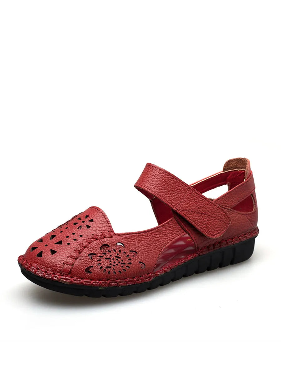 Casually Elegant Sandals with a Refined Edge