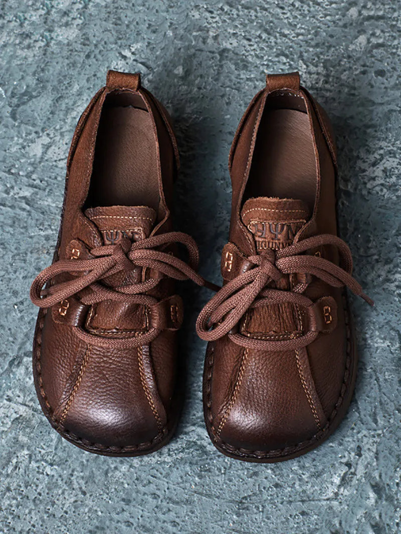 Effortlessly Elegant Shoes with a Timeless Design