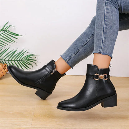 Casually Elegant Shoes with a Refined Edge