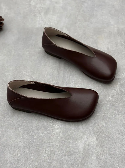 Subtly Elegant Shoes with a Refined Vintage Look