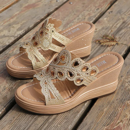 Classic Vintage Shoes with a Flattering Fit