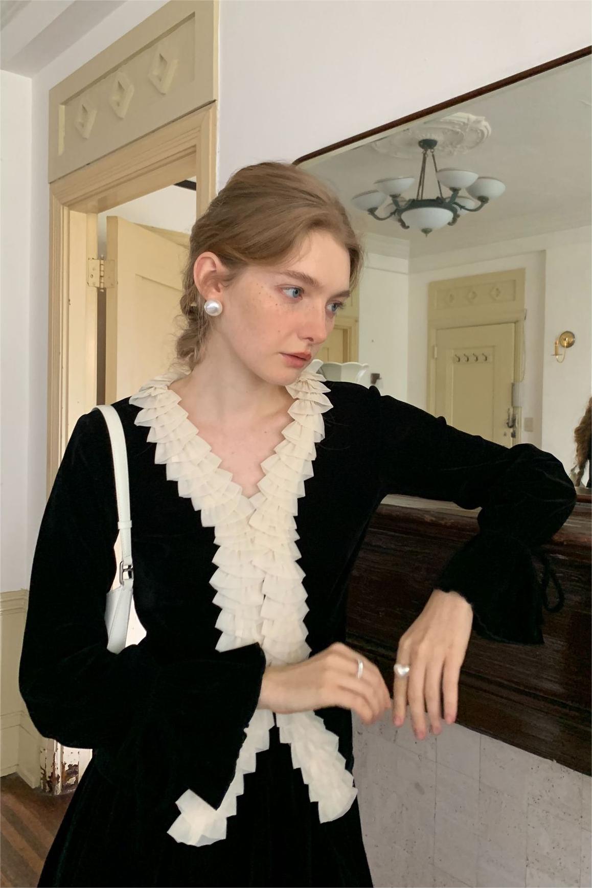 Long Sleeve V-neck Top