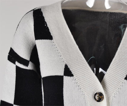 Autumn Winter Plaid Sweater Stitching Cardigan Top Knitted Coat Tide