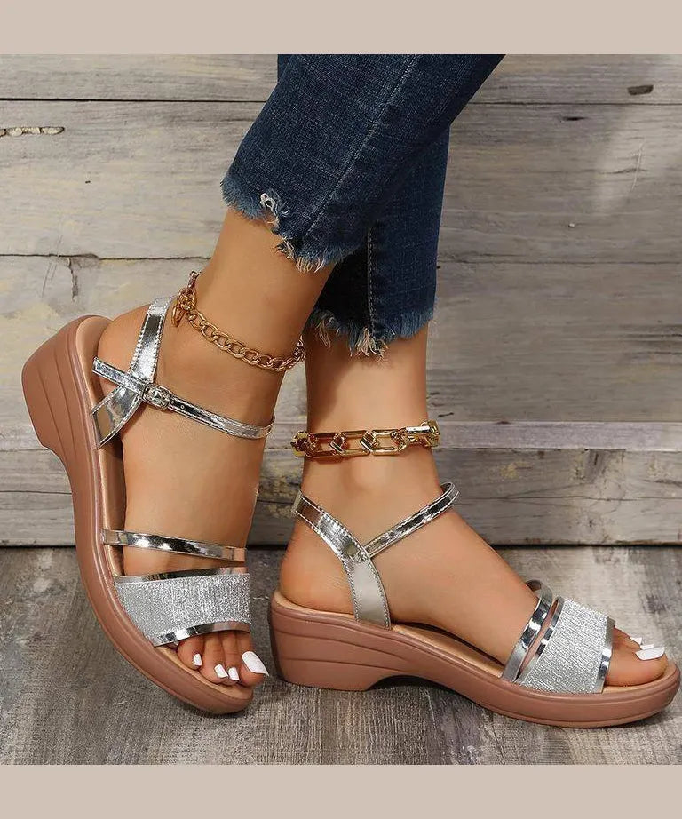 Beautifully Finished Heels in a Timeless Design