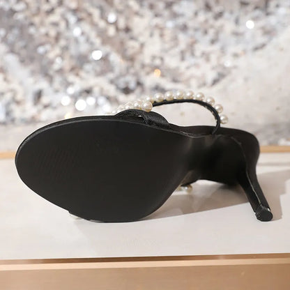 Subtly Elegant Shoes with a Refined Vintage Look