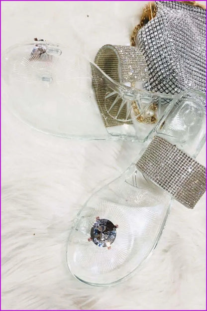 Beautifully Finished Slippers in a Timeless Design