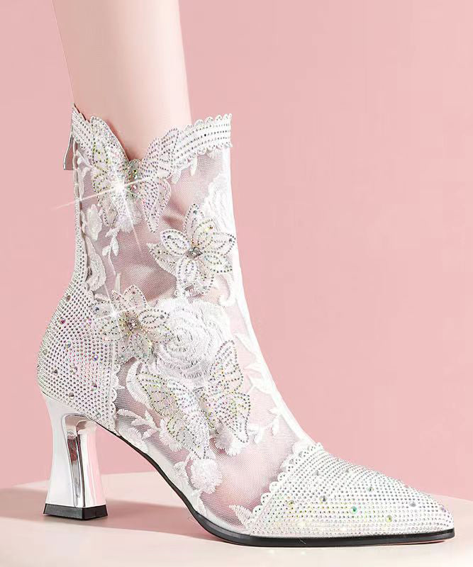 Classic Vintage Boots with a Flattering Fit