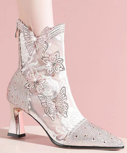 Classic Vintage Boots with a Flattering Fit