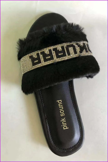 Vintage Style Slippers with a Modern Fit
