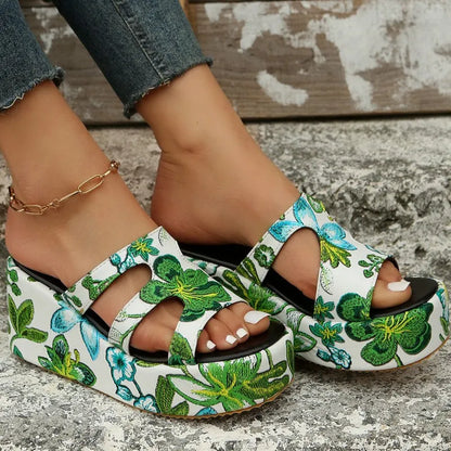 Subtly Elegant Shoes with a Refined Vintage Look