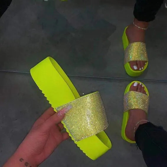 Elegantly Styled Sandals for Everyday Wear