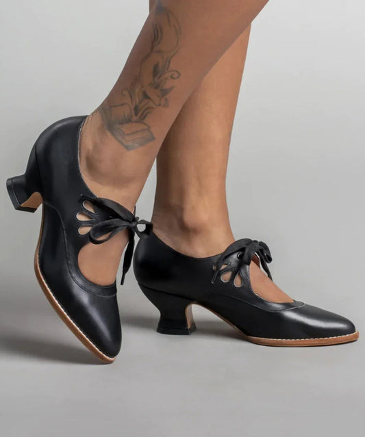 Beautifully Finished Heels in a Timeless Design