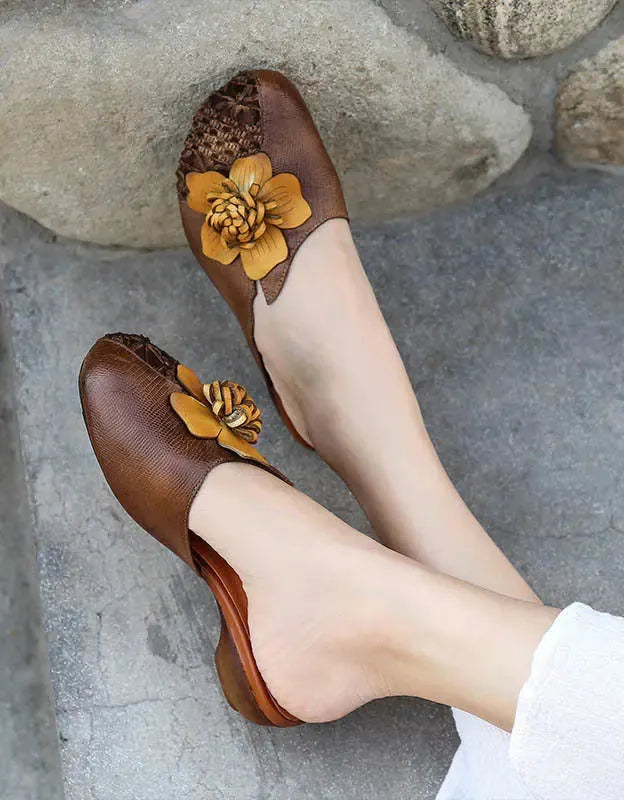 Finely Styled Slippers with a Classic Vintage Look