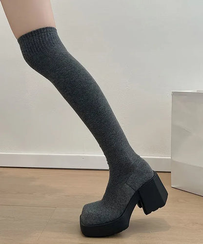 Classic Designed Boots in a Timeless Cut