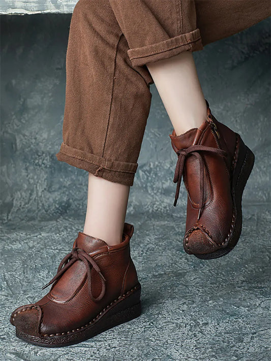 Casually Elegant Boots with a Refined Edge