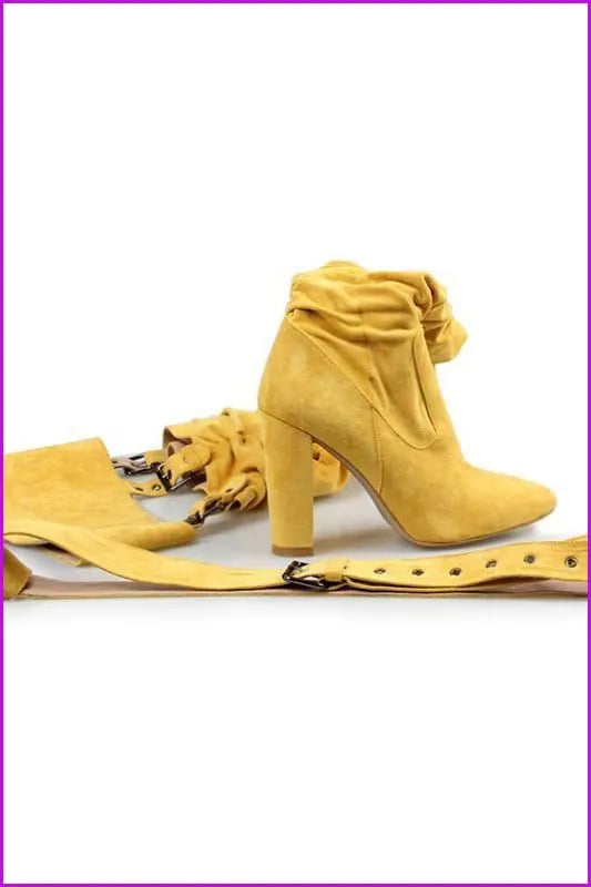 Finely Styled Boots with a Classic Vintage Look