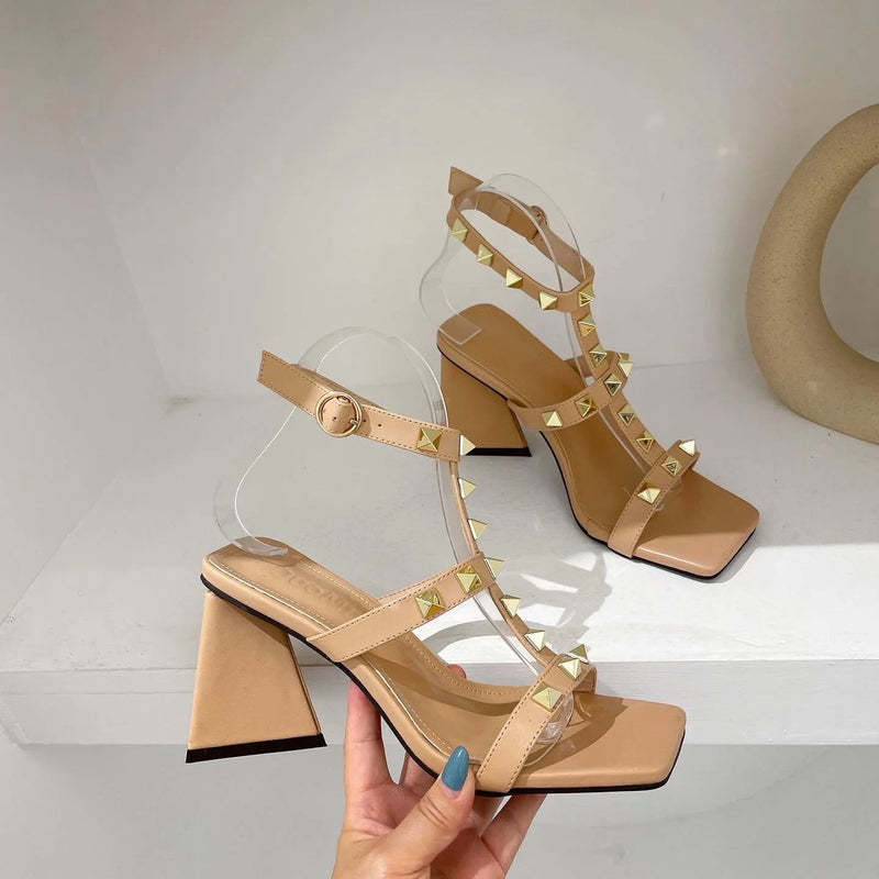 Josefina Sandals