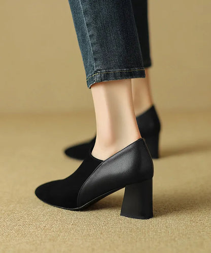 Beautifully Finished Heels in a Timeless Design