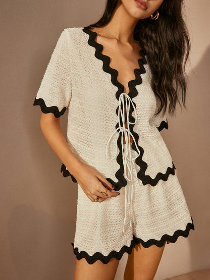 Contrast Trim V-neck Shorts Set