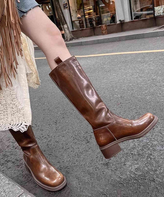 Beautifully Finished Boots in a Timeless Design