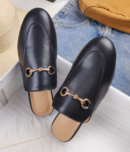 Beautifully Crafted Slippers in a Classic Style