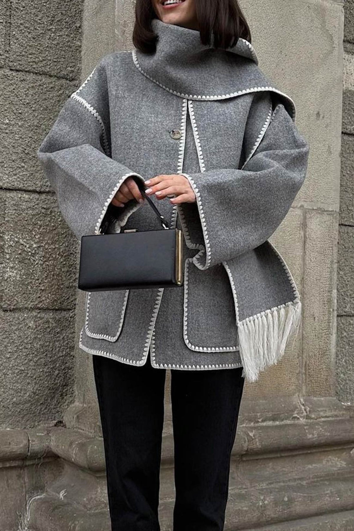 JO | Modern and fashionable coat