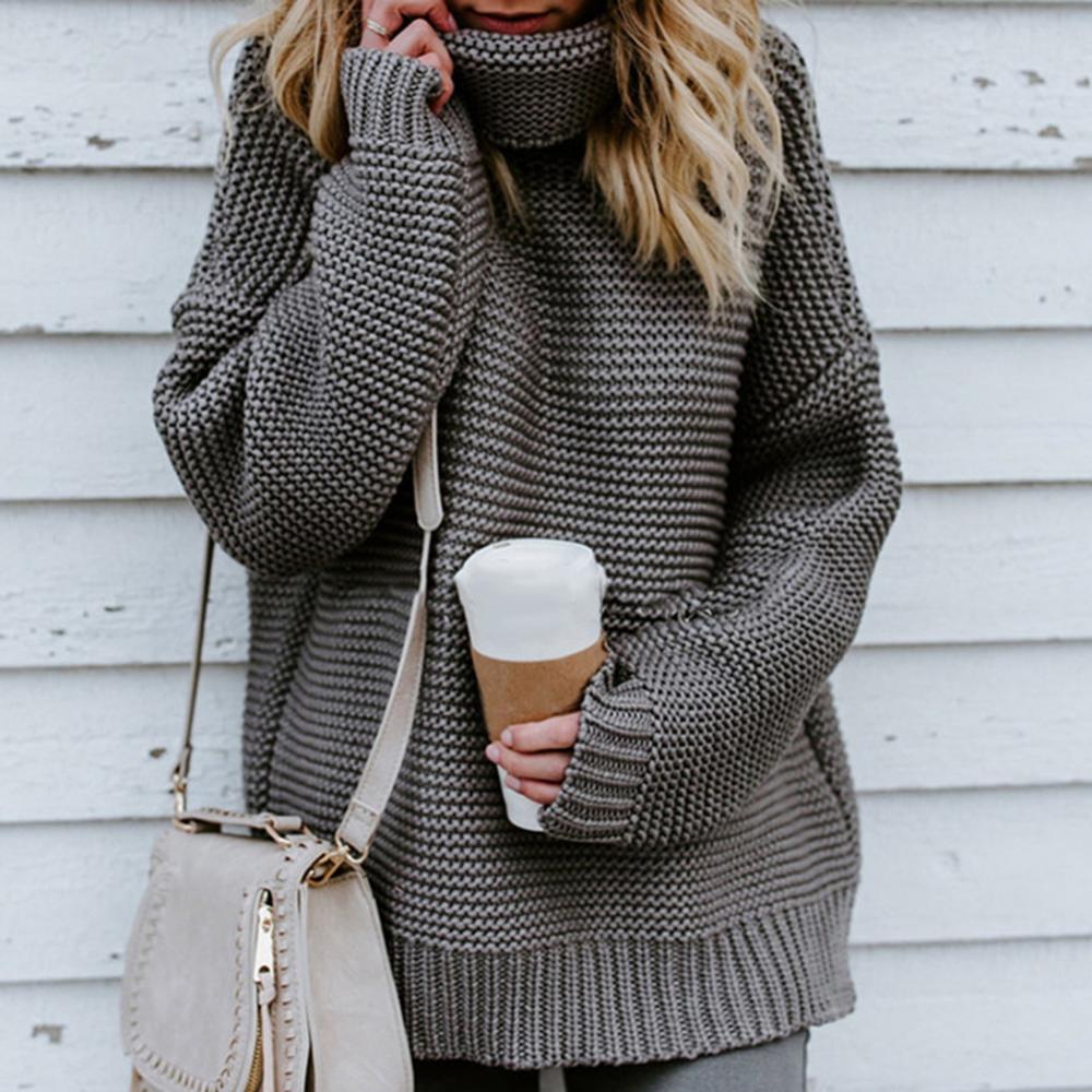 JO | Loose turtleneck sweater