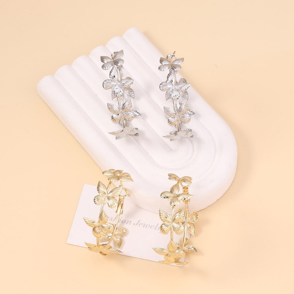 Classic Earring with Timeless Appeal