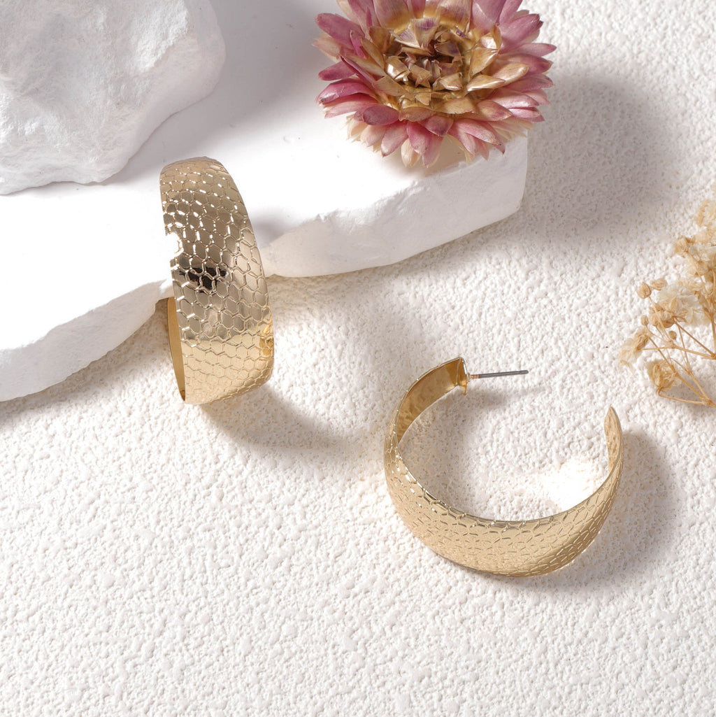 Classic Earring with Timeless Appeal