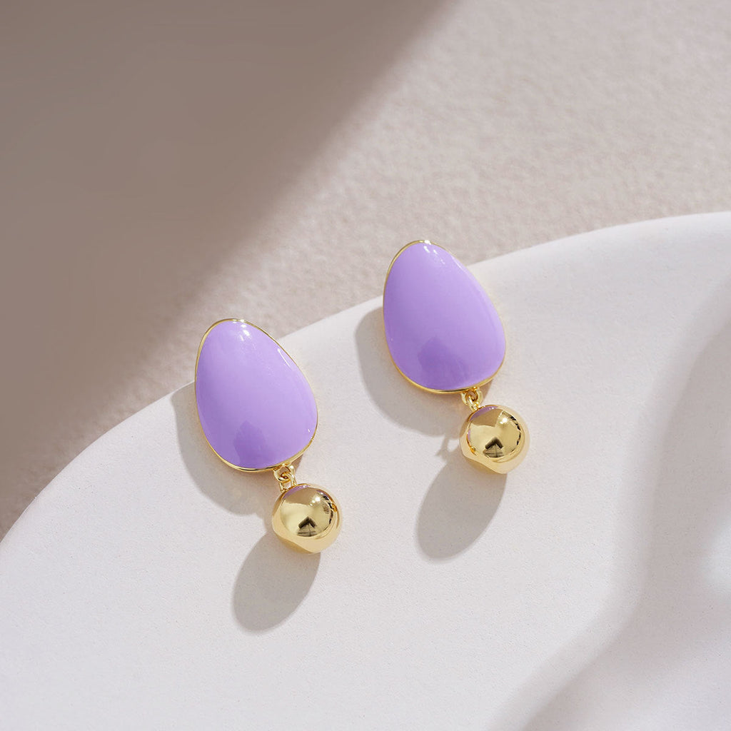 Classic Earring with Timeless Appeal