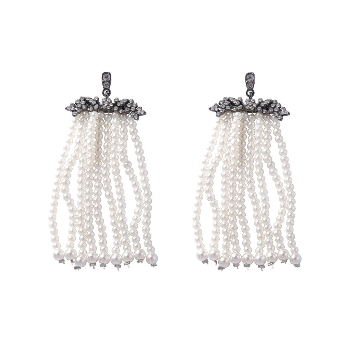 Romantic Pearl Earring for Special Moments