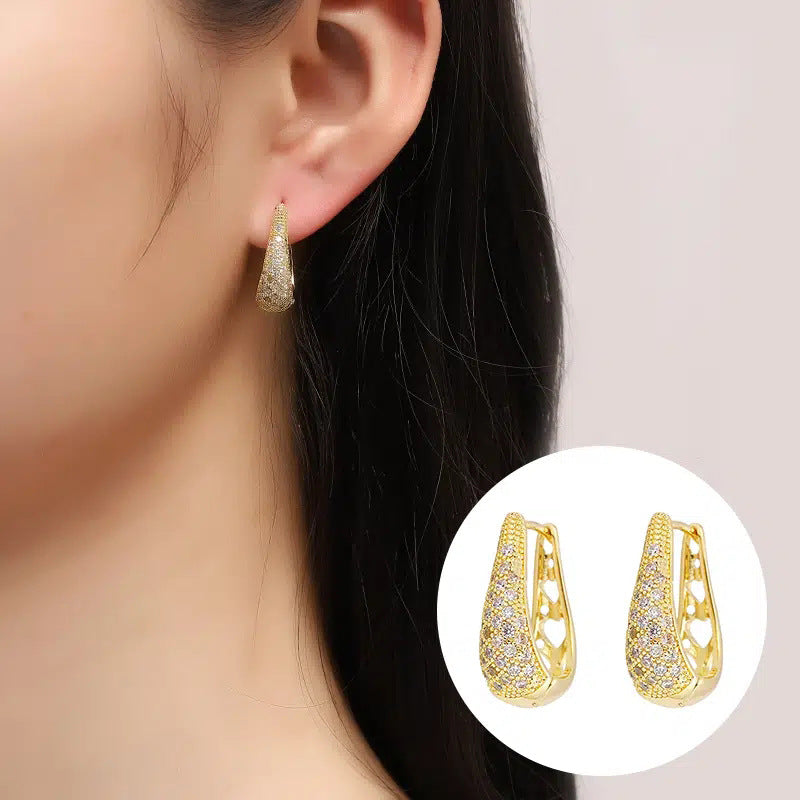 Beautiful Earring with Unique Style