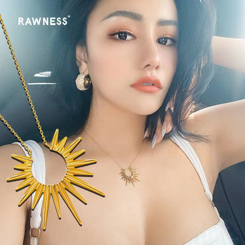 Classic Gold Necklace with Timeless Appeal