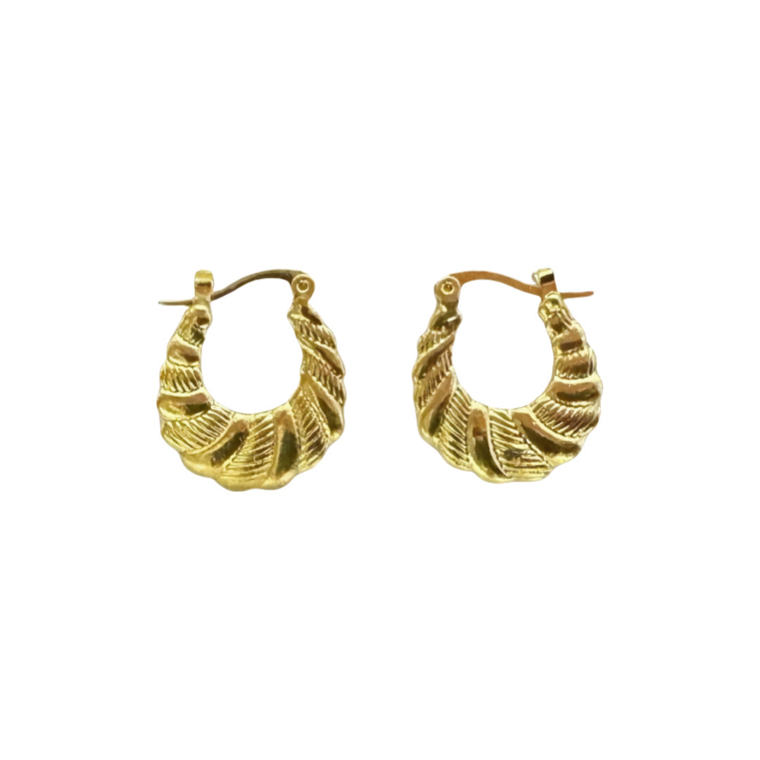 Stunning Earring for Daily Wear