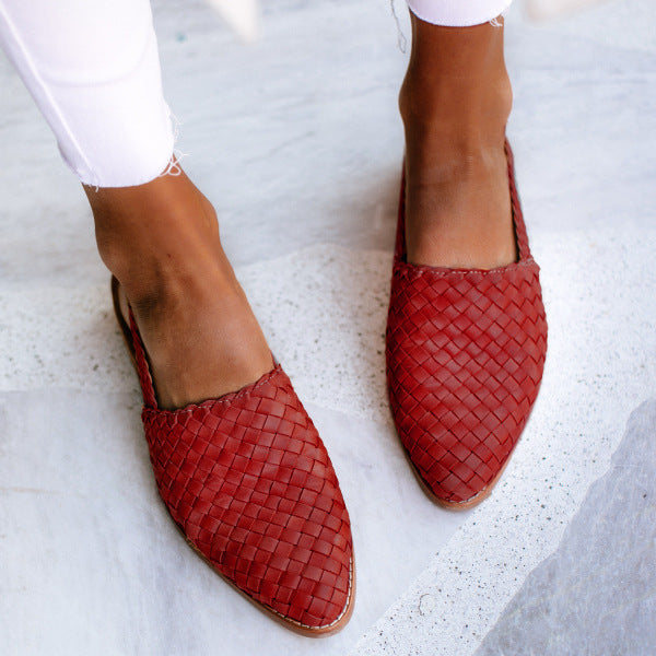 Graceful Orthopedic Sandals for Modern Look