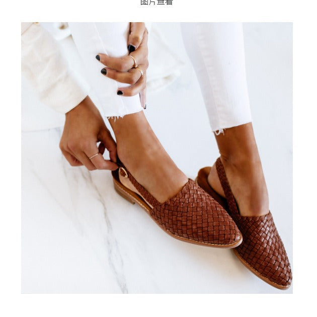 Graceful Orthopedic Sandals for Modern Look