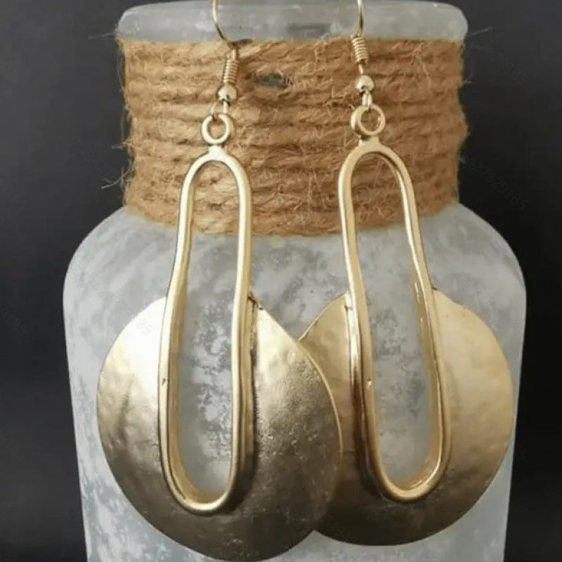 Romantic Earring for Special Moments
