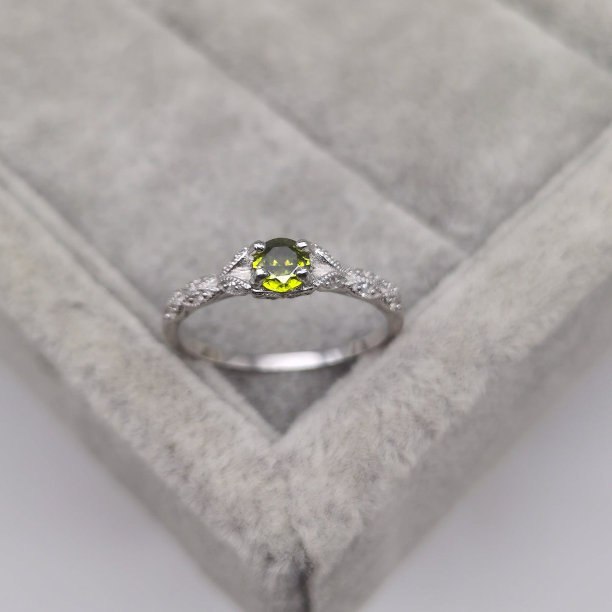 Stunning Ring for Daily Wear