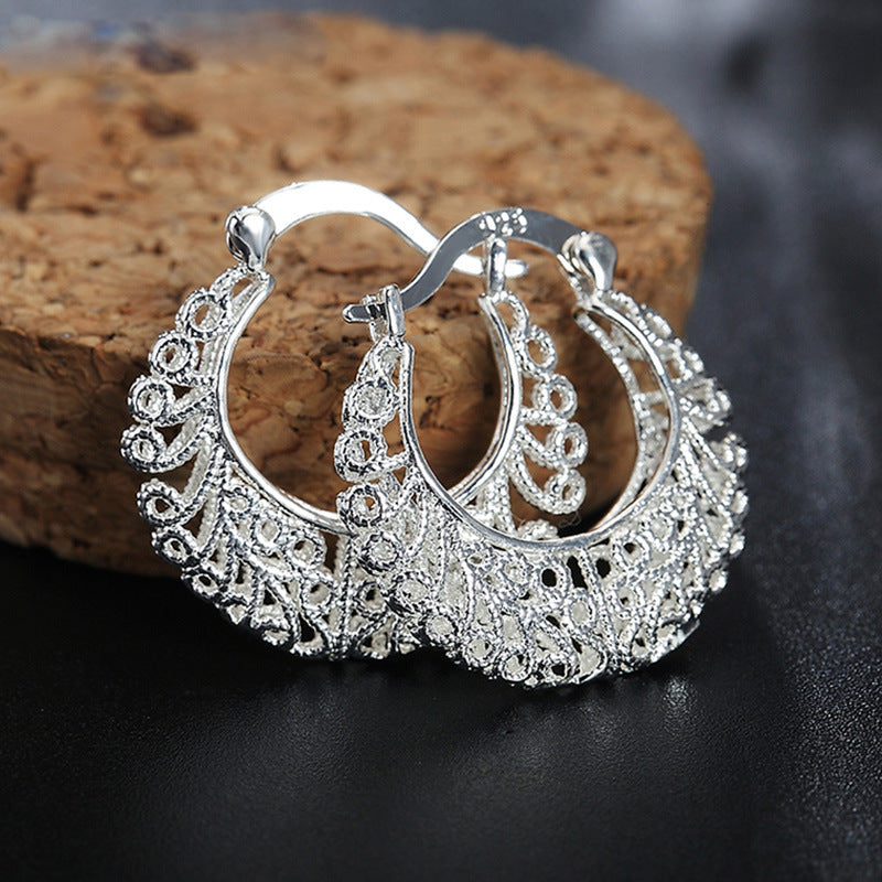 Stunning Earring for Daily Wear