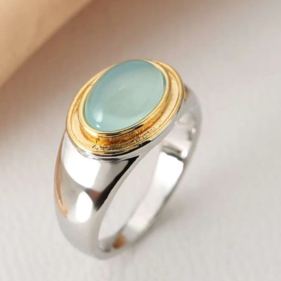 Romantic Gold Ring for Special Moments