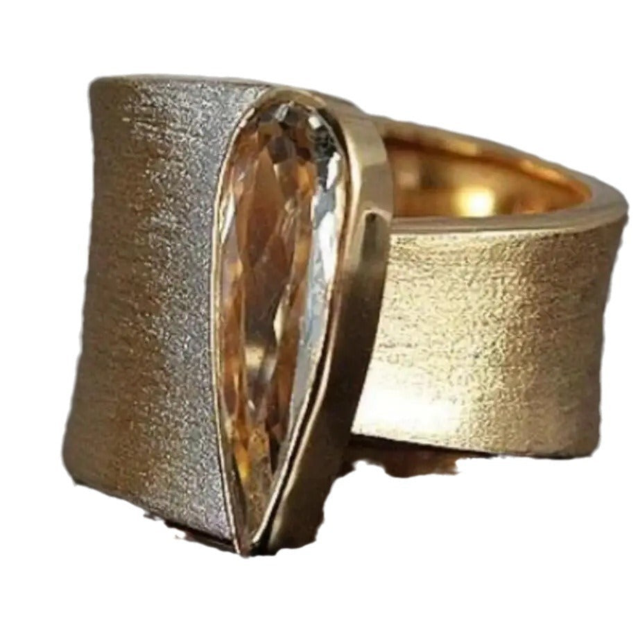 Elegant Gold Ring for Every Occasion