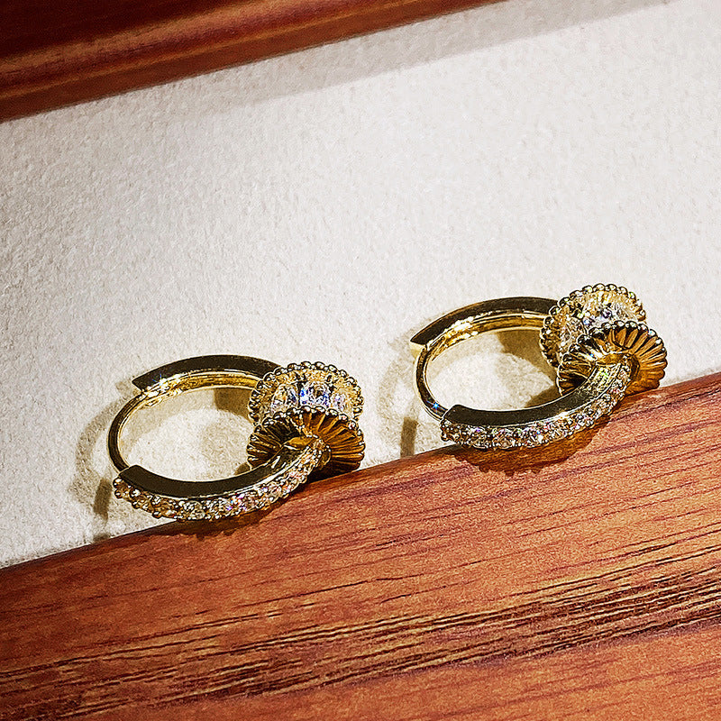 Romantic Earring for Special Moments