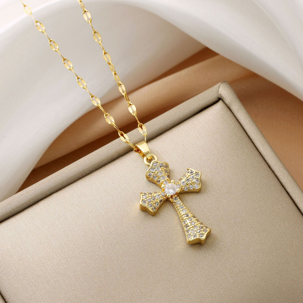 Beautiful Necklace with Unique Style