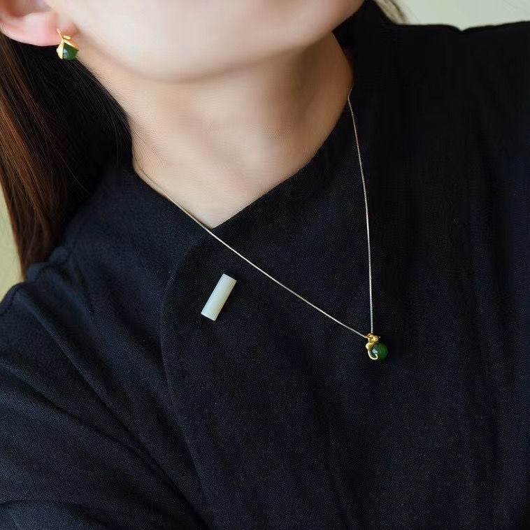 Elegant Gold Earring for Every Occasion